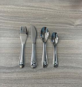 Juego de <span class=keywords><strong>cubiertos</strong></span> con patrón de dibujos animados para niños, vajilla de estilo occidental, <span class=keywords><strong>cubiertos</strong></span> de cobre, tenedor y cuchara, 4 piezas - Product Image 4