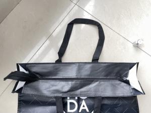 Bolsa de Compras de Otro Material con Cierre de Cremallera, Procedente de Vietnam - Product Image 5