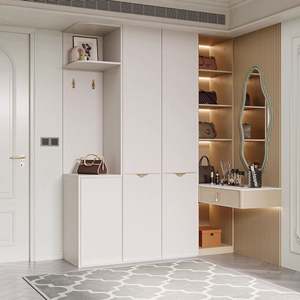 Ensemble de placard contemporain Santopova avec zone de maquillage intégrée, rangement multifonctionnel, organisateur de maison - Product Image 1