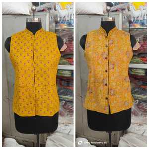 Gilet matelassé réversible sans manches pour femme en coton, imprimé ethnique, léger et chaud - Product Image 3