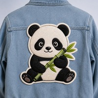 Patch en tissu chenille brodé personnalisé Panda avec bambou, motif floral 3D thermocollant, bord découpé, pour réparation de vêtements, cadeau