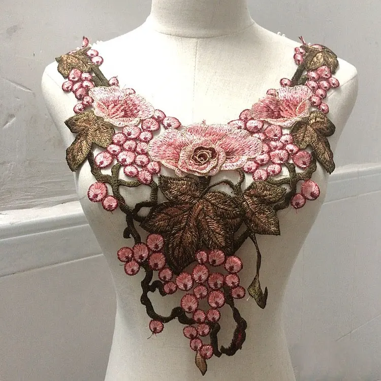 Fashion 3d flower water-soluble lace embroidery neckline applique by set