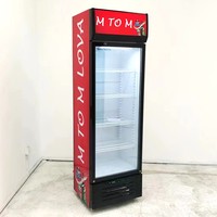 Réfrigérateur vertical de supermarché à porte vitrée pour boissons, vitrine réfrigérée Coca-Cola