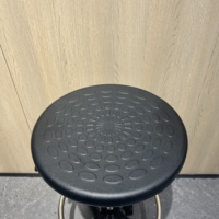 Tabourets d'atelier ronds en PU d'excellente qualité, chaise de bureau esthétique pour caissier, comptoir de réception, supermarché, studio d'usine