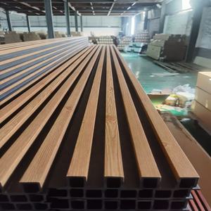 Tablero negro Casa Materiales de construcción Pared interior Decorativo Panel de pared Wpc estriado - Product Image 3