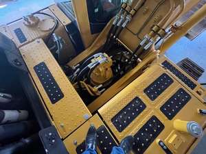 Alta calidad utilizada para excavadora sobre orugas Komatsu PC450 a la venta, precio competitivo con componente de motor central - Product Image 6