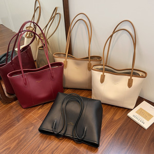 กระเป๋าถือสีแดงเรียบง่าย กันน้ำ ทำจากหนัง PU สำหรับผู้หญิง - Product Image 1