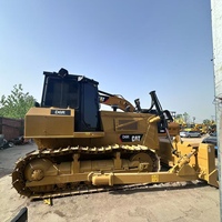 Bouteur sur chenilles d'occasion CAT D6R de 18 tonnes en bon état pour les travaux miniers et de carrière, la construction routière et les infrastructures