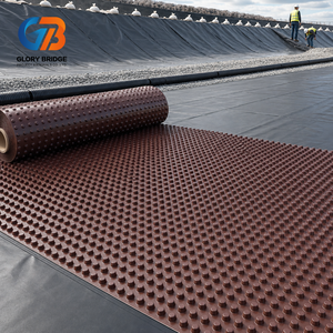 แผ่น HDPE สีน้ำตาลแบบมีร่อง ไม่เป็นพิษ ระบายอากาศได้ดี ซึมซับแรงกระแทก สำหรับใช้ป้องกันตลิ่งบ่อ<span class=keywords><strong>ปลา</strong></span> - Product Image 3