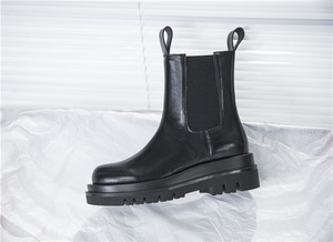 Stivaletti da donna in vera pelle di alta qualità con plateau impermeabile per <span class=keywords><strong>stivali</strong></span> da ragazza in posizione superiore invernale - Product Image 2