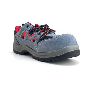 Chaussures de travail industrielles en cuir légères et résistantes à la perforation pour hommes, sécurité à bout en acier pour une utilisation en usine - Product Image 1