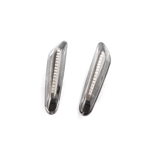 Feux de position latéraux dynamiques à LED fumés clairs ADT, clignotants ambrés pour X1 X3 Séries 1 3 5 E46 E81 E90 E91 - Product Image 1