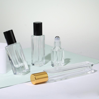 Penjualan terlaris 15ml Mini persegi datar bening buram parfum kosong Roll on wadah botol minyak esensial botol rol kaca