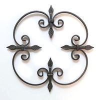 Éléments de balcon en fer Panneaux de fleurs en métal Rosettes en fer forgé Prix Escalier en métal Fleurs en gros Panneaux de défilement forgés