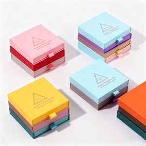 Mực Đậu Nành Tông Sang Trọng Vẻ Đẹp Hộp Đồ Trang Sức Biểu Tượng Tùy Chỉnh Quà Tặng Bông Tai Hộp Cho Món Quà - Product Image 4