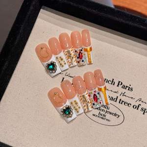 Suministro directo <span class=keywords><strong>del</strong></span> proveedor desnudo Ballet largo Estilo de corte retro <span class=keywords><strong>chino</strong></span> <span class=keywords><strong>Uñas</strong></span> prensadas a mano con pegamento <span class=keywords><strong>uñas</strong></span> <span class=keywords><strong>postizas</strong></span> artificiales - Product Image 2