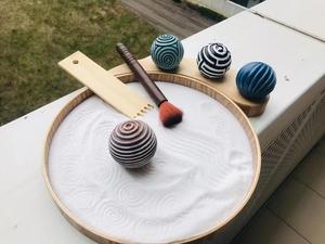 Ensemble de jardin zen de bureau en gros avec cadre en bambou, sable, roches et accessoires décoratifs – Jardin zen DIY pour la maison et le bureau - Product Image 4