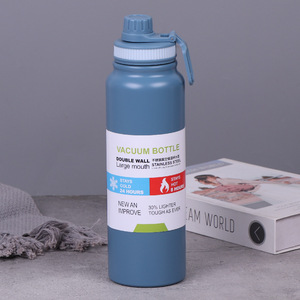Bouteille d'eau en acier inoxydable avec bouilloire pour sports d'extérieur, gobelet de sport en plastique isolant de grande capacité - Product Image 3