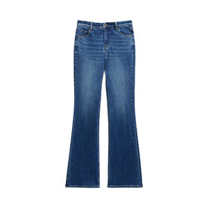 Jeans de Corte Bootcut de Tiro Medio para Mujer con Corte Acampanado desde la Rodilla, Líneas de Costura Ajustadas y Tela Vaquera Ligera - Product Image 1