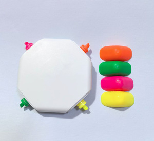 Set Promozionale Personalizzato di Penne Evidenziatori Quadrate Retrattili a 4 Colori con Logo per Ufficio, Scuola e Regalo - Product Image 3