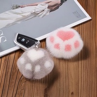 Porte-clés en peluche en forme de patte de chat, doux et moelleux, breloque de sac, cadeau idéal pour les filles - Vente en gros