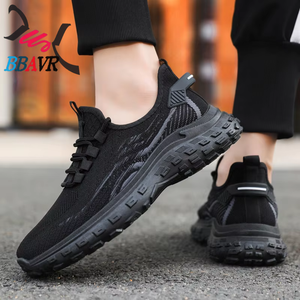 Men's Casual Fly-Woven Mesh Sports Shoes for Spring & Summer Breathable Soft-Soled <b>Runners</b> - Product Image 4