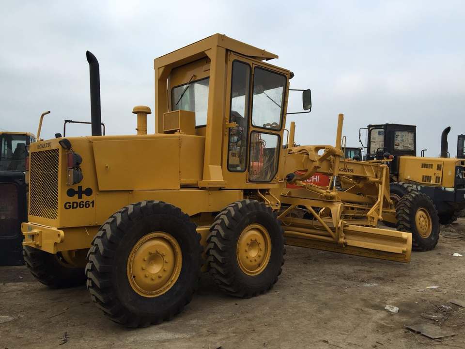 Komatsu GD661 Motor Grader - Low Price, High Performance