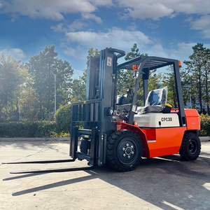 China Warehouse Electric Forklift for Heavy Lifting and <b>Transport</b> CE Battery - Product Image 1