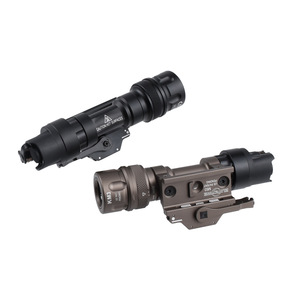 Lampe de poche tactique M952 M952V IR LED rechargeable avec base à dégagement rapide et télécommande - Product Image 2