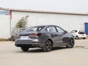 ROEWE I5 2023 1.5L CVT Luxury Edition RongWei I5 essence 4 portes 5 sièges berline voiture neuve en Chine - Product Image 4