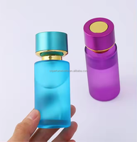 Botol Kemasan Makeup Mewah Label Pribadi Kustom Warna Matte Isi Ulang Botol Kaca Parfum Kosong 50ml