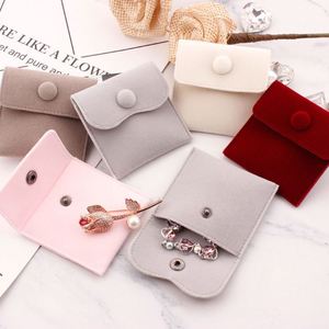 Wholesale Velvet Fabric Drawstring Pouch Bag Personality Bag for <b>Jewelry</b> <b>Packaging</b> Microfiber <b>Jewelry</b> Pouch - Product Image 5