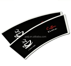 Ventilador de papel recubierto de PE para llevar tazas de café, impresión negra en un fondo blanco, 6oz, pared aislada, troquelado, Stock - Product Image 4