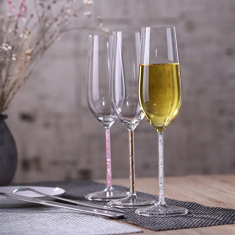 2022 new 260ml champagne cup Household sweet wine glass Emerald sparkling wine cup goblet Custom logo champagne glass