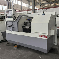 Tour CNC horizontal compact CK6132 de haute qualité, à lit plat, robuste, à broche unique, alésage de 60 mm, portée de 320 mm, à économie d'énergie