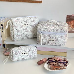 Estojo de Maquiagem em Algodão com Estampa de Laço Rosa, Organizador de Produtos de Higiene para Viagem, Coleção de Beleza em 3 Tamanhos - Product Image 5