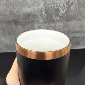 Bicchiere Termico da 20oz con Coperchio Magnetico, Rivestimento in Ceramica e Fondo in Rame Verniciato a Polvere, con Cannuccia, Mantiene Bevande Calde e Fredde - Product Image 3
