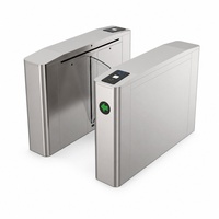 Barrière à battant en acier inoxydable avec capteur infrarouge pour la gestion des employés d'usine et une entrée sécurisée