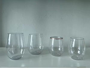 Verres <span class=keywords><strong>à</strong></span> <span class=keywords><strong>vin</strong></span> en <span class=keywords><strong>plastique</strong></span> de 12 oz avec bord doré pour mariage, gobelets sans pied en PET avec logo <span class=keywords><strong>personnalisé</strong></span> - Product Image 4