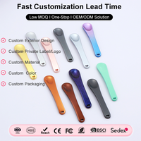 Mini spatules en métal de luxe en aluminium noir et or de 60mm pour le maquillage