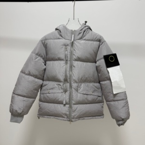 Chaqueta acolchada holgada con capucha, relleno de algodón, con parche en el antebrazo, cierre de cremallera, abrigo cálido de invierno para hombre y mujer, tres colores - Product Image 4