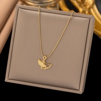 Collier unisexe en acier inoxydable plaqué or PVD 18 carats, étanche, avec pendentif cœur turquoise et queue d'avion vintage, idéal pour les fêtes