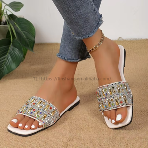 Pantuflas de Diseñador para Mujer, Sandalias de Lujo con Pedrería, Pantuflas Planas Ligeras e Informales para Mujer - Product Image 5