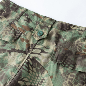 Trang phục huấn luyện chiến thuật trong mô hình con trăn màu xanh lá cây, áo khoác và quần kiểu ACU, được làm bằng chất liệu ripstop 230g/m² chắc chắn - Product Image 6