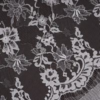 Tissu en dentelle française à motif floral pour vêtements féminins - Style élégant