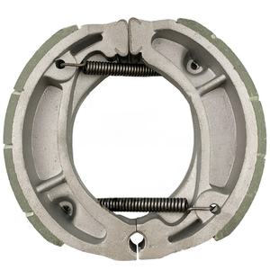 Accessoires de freinage pour moto, plaquettes de frein, garnitures de frein à tambour XR100, sabots de frein JH70, plaquettes de frein CDI/XL185/AKT110 - Product Image 4