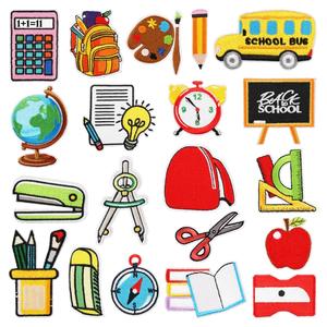 Nouvelle arrivée papeterie autobus scolaire livre règle fer sur transfert <span class=keywords><strong>broderie</strong></span> outils d'apprentissage patchs pour accessoires de bricolage - Product Image 1