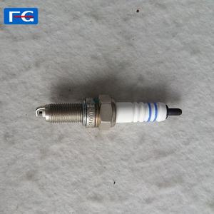 หัวเทียนรถสามล้อ<span class=keywords><strong>ราคา</strong></span>โรงงานขายส่ง UR4DC UR6DE UR2CC หัวเทียนรถจักรยานยนต์สามล้อสำหรับรถสามล้อในแอฟริกา - Product Image 6