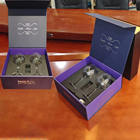 Boîte de rangement magnétique pour verres à vin rigides écologiques de luxe, logo personnalisé imprimé, coffret cadeau pour ensemble de verres à vin
