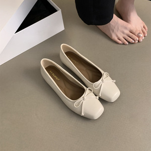 Scarpe basse con punta quadrata da donna, nuove per primavera e autunno, stile francese da sera, delicate ed eleganti, modello fata, piatte, da nonna - Product Image 6